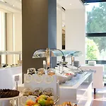 Rodon And Hotel 3*