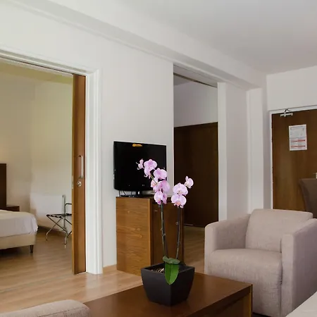 Rodon And Hotel 3*