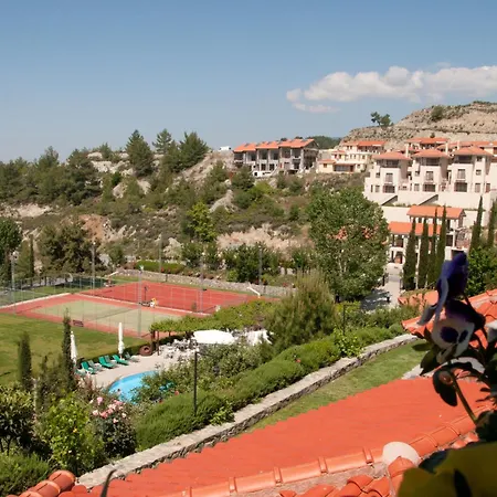 Hotel Rodon And 3*