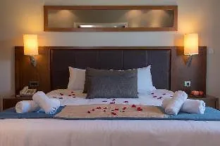 Rodon And Hotel 3*
