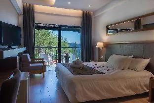 Rodon And Hotel