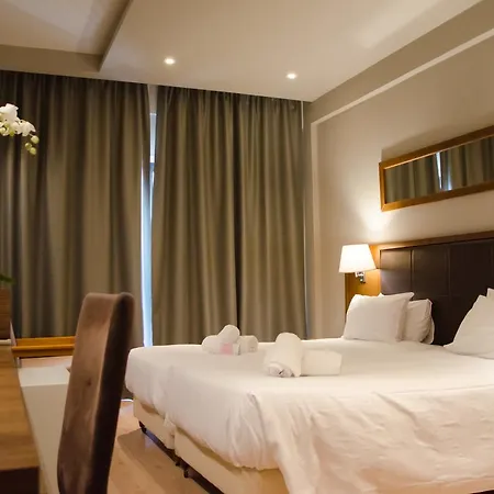 Hotel Rodon And 3*