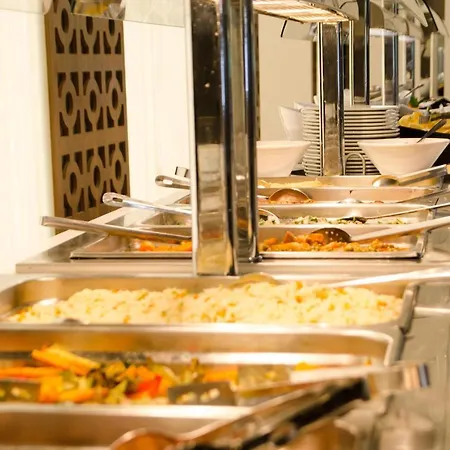 Rodon And Отель